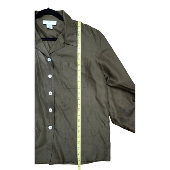 Petite Sophisticate Women's Long Sleeve 100% Silk Blouse, Split Hem, size M - Picture 7 of 9